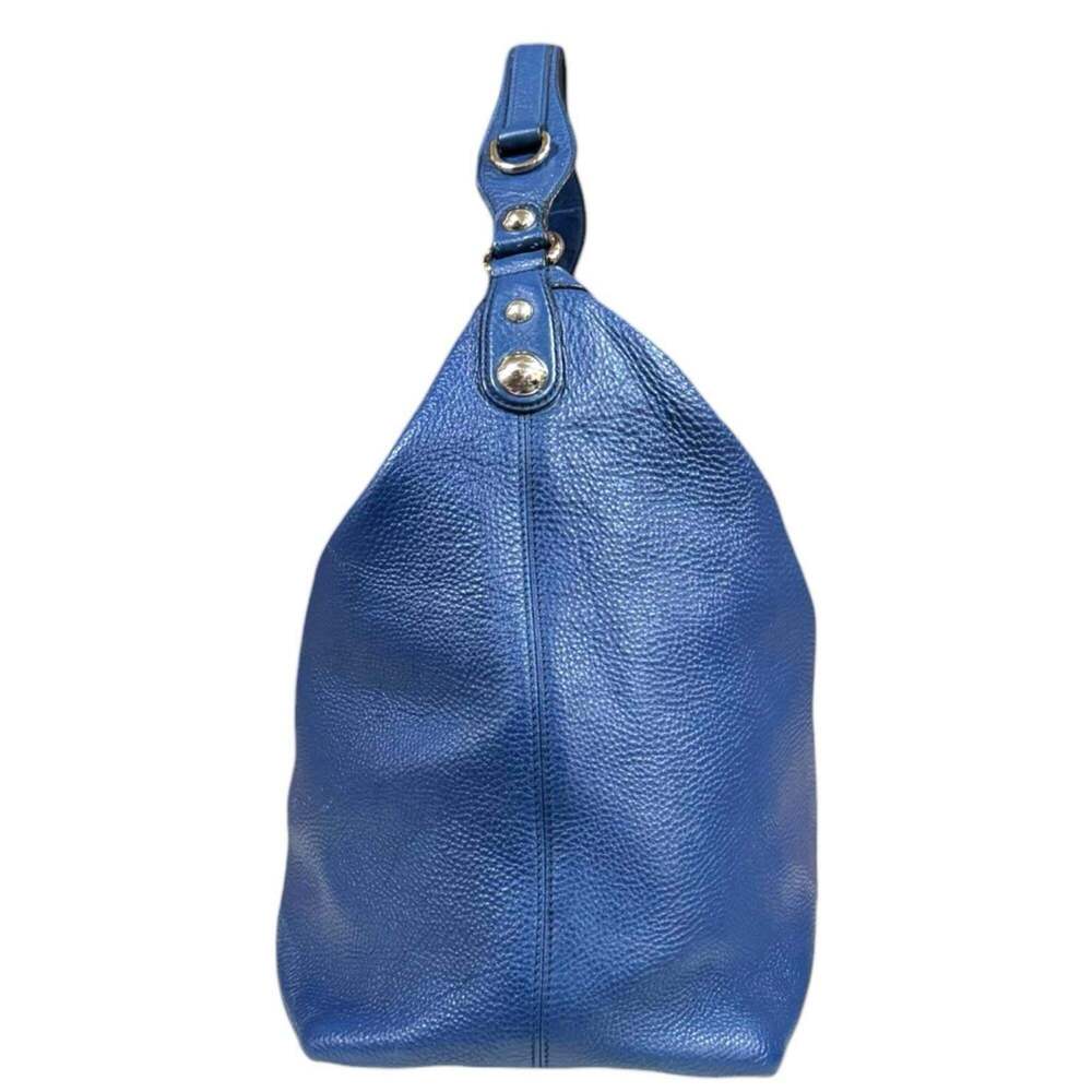 GUCCI Authentic Blue Leather Shoulder Bag - Picture 5 of 16